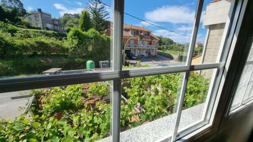Charming 4-bed Beach House In Sanxenxo