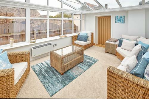 Host & Stay - Doray House