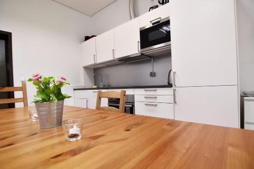 Apartamento Boardinghouse In Cologne *free Wifi*