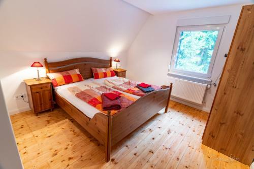 Apartamento Ferienwohnung Am Waldrand