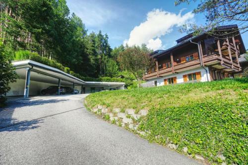 Hostal Exzelent Berna Mountain Residence