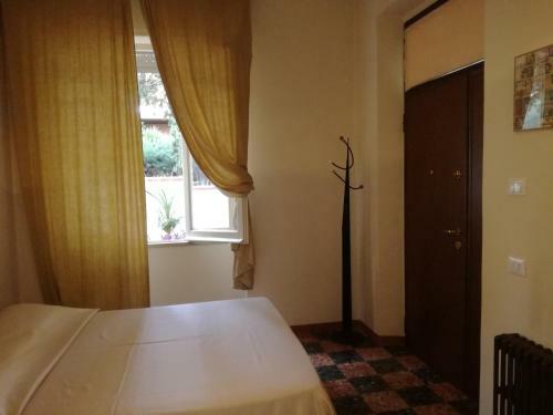 Hostal Bel Fiore Room