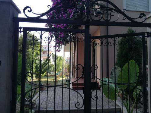 Hostal Bel Fiore Room