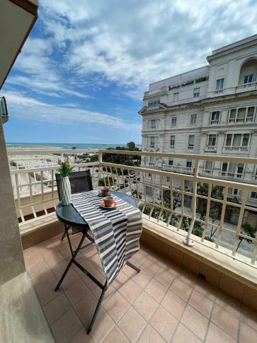 Blu Apartment