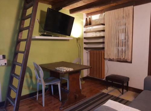 Apartamento Casa In Centro Con Giardino