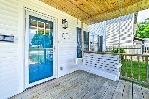 Large Home - Near Downtown, Beach And Marina!