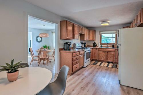 Updated Traverse City Home - Steps To Bay!