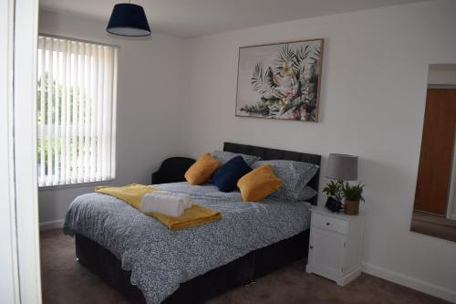 Lovely 2-bed Apartment In Paisley