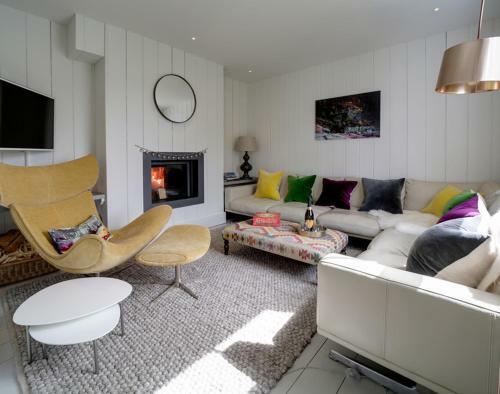 Black Rock House