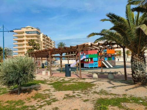 A H Rentals Apartramento Marysol II