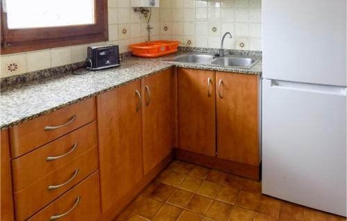 Nice Home In Pe��scola With 3 Bedrooms #245