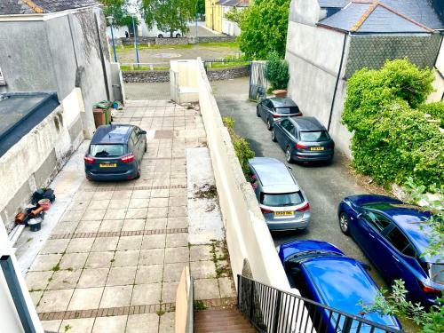 Executive Apartments, Nr City Centre With Private Parking