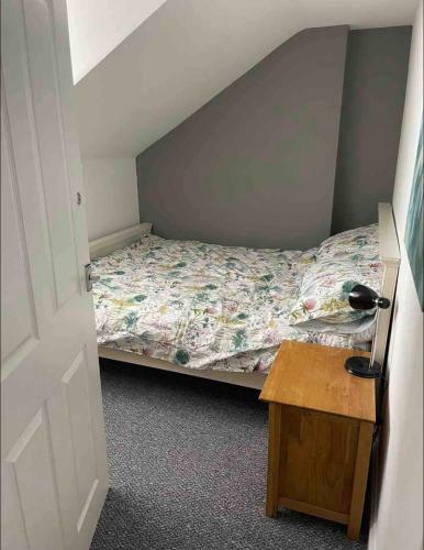 Self Contain Apartment On The Barbican 3 Bed