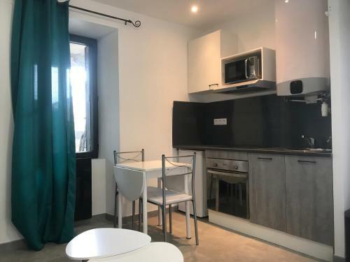 Apartamento Superbe Studio Enti�rement Refait A Neuf