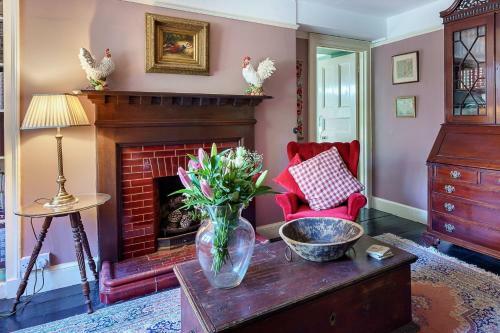 Plas Glan Afon