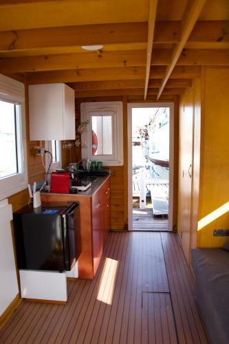 Casa Galleggiante Per 6 Persone