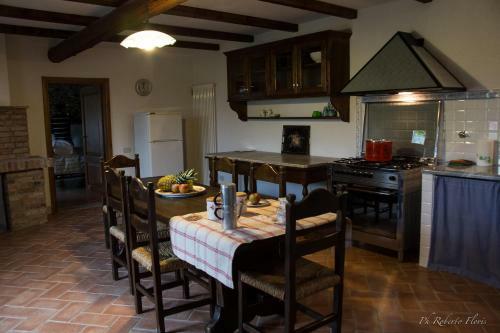 Coriana Apartments & Villas