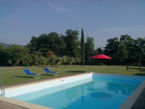 Coriana Apartments & Villas
