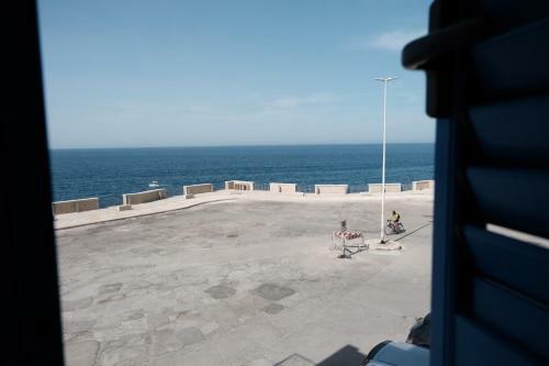 Hostal Altamarea Rooms