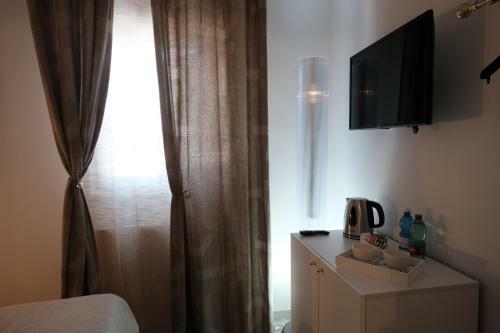 Hostal Altamarea Rooms