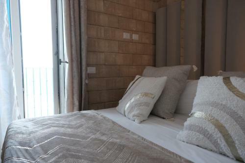 Hostal Altamarea Rooms