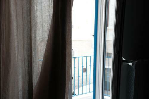Hostal Altamarea Rooms