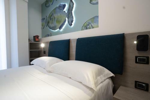 Hostal Carizza Rooms