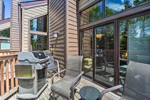 Ski-in And Ski-out Lutsen Retreat With Pool Access!