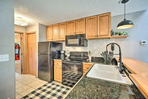 Ski-in And Ski-out Lutsen Retreat With Pool Access!