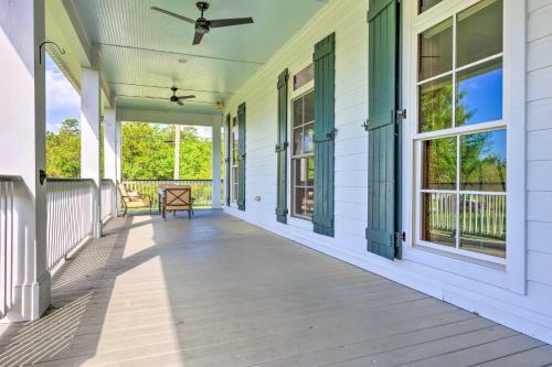 Bright Waveland Home - Walk To Beach Access!