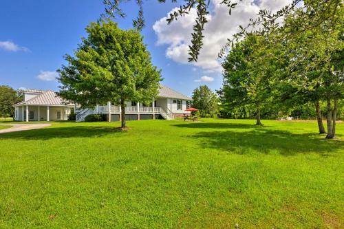 Bright Waveland Home - Walk To Beach Access!