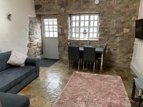 Dwylig Isa Holiday Cottages