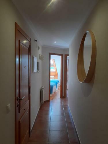 Apartamento Atico Con Terraza Y Piscina Comunitaria