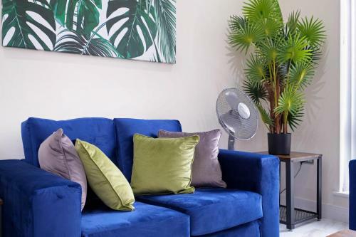 Oxford Rd 2 Bed Serviced Apartment 06 With Parking, Reading