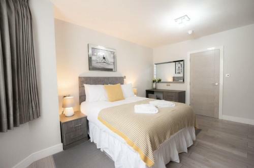2 Bedroom Luxury Apartment