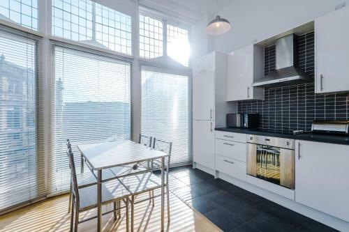 Modern 2 Bedroom Apartment In Rotherham