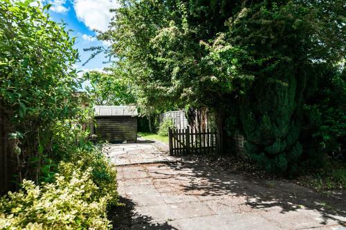Beech Road Apartment St Albans By Pay As U Stay