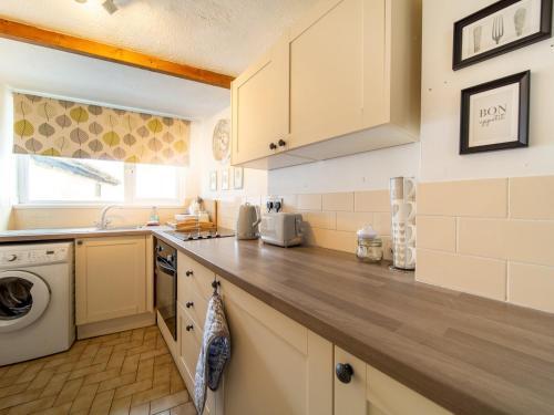 Pass The Keys Victorian Cottage In Fraddon