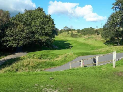 Sunningdale Lodge