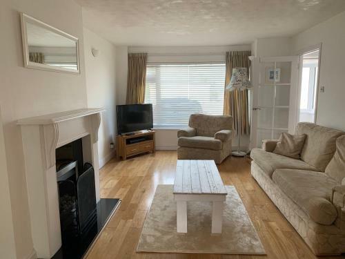 Three Bedroom House In St Ives
