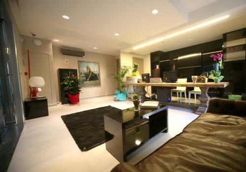 Victoria Hotel
