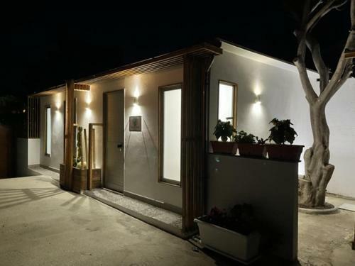 Hostal Garden Rooms