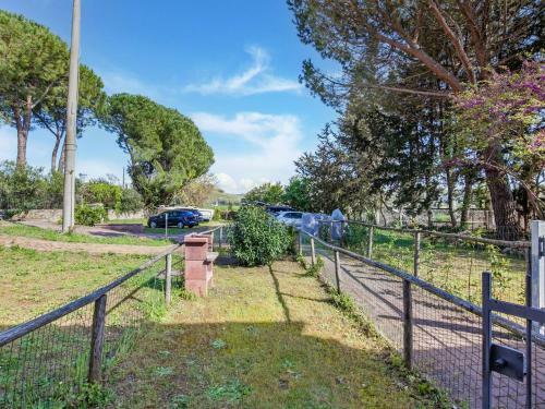 Tranquil Apartment In Riparbella With Garden