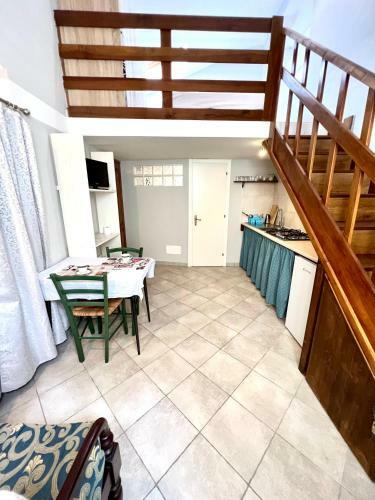 Apartamento {suite Riva} ????? Seaside Riva Ligure Abitare Snc