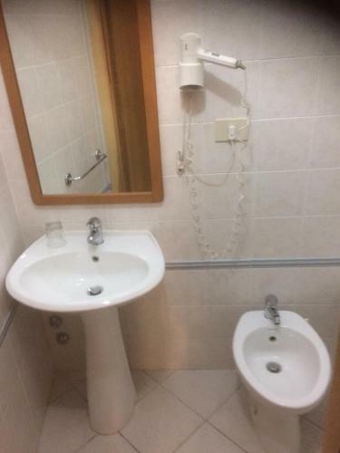 Hostal A Due Passi Dal Mare