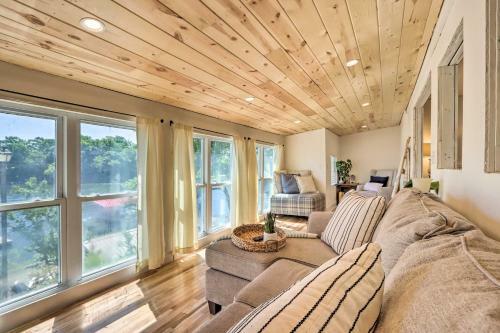 Charming Waterfront Home With Dock And Boat Slip!