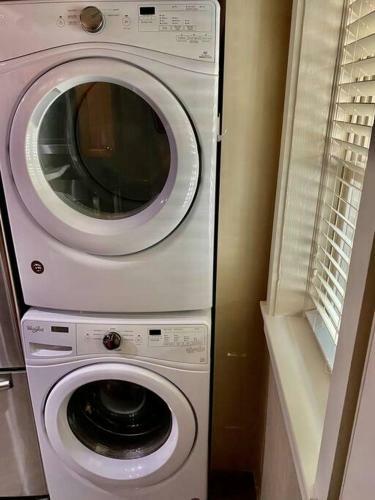 Apartamento Luxury 2br Condo Min From Downtown Kc