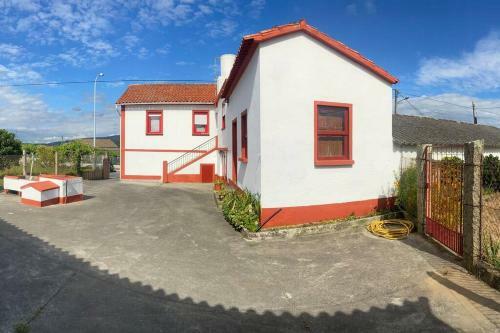 Casa Para 8 Con Jard�n Terraza Y Barbacoa