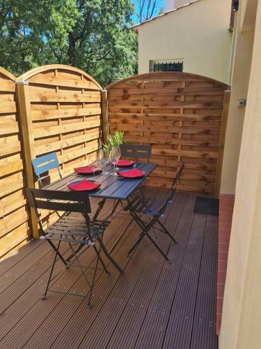 Studio Mezzanine � Proximit� de La Sainte Victoire