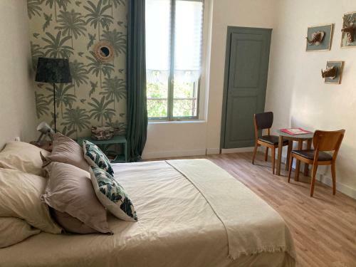 Hostal Suite � Ganges "oncle Antoine"